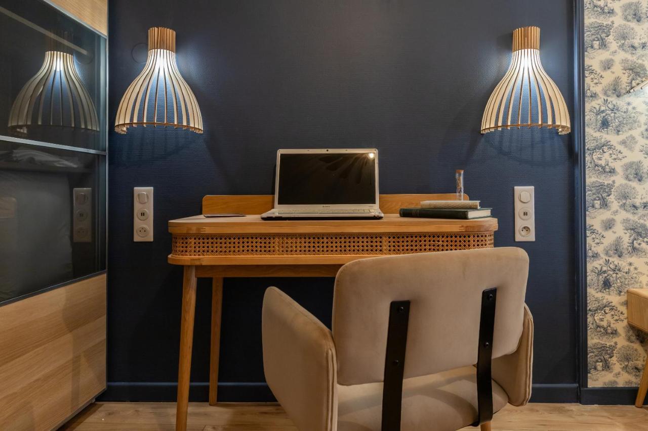 Host Inn - Duplex Insolite & Chic - Ancienne Librairie Lyon Luaran gambar